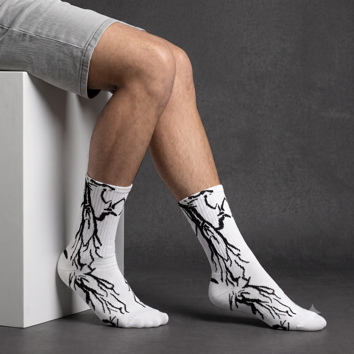 ELECTRIC EDITION 1.0 WHITE & BLACK